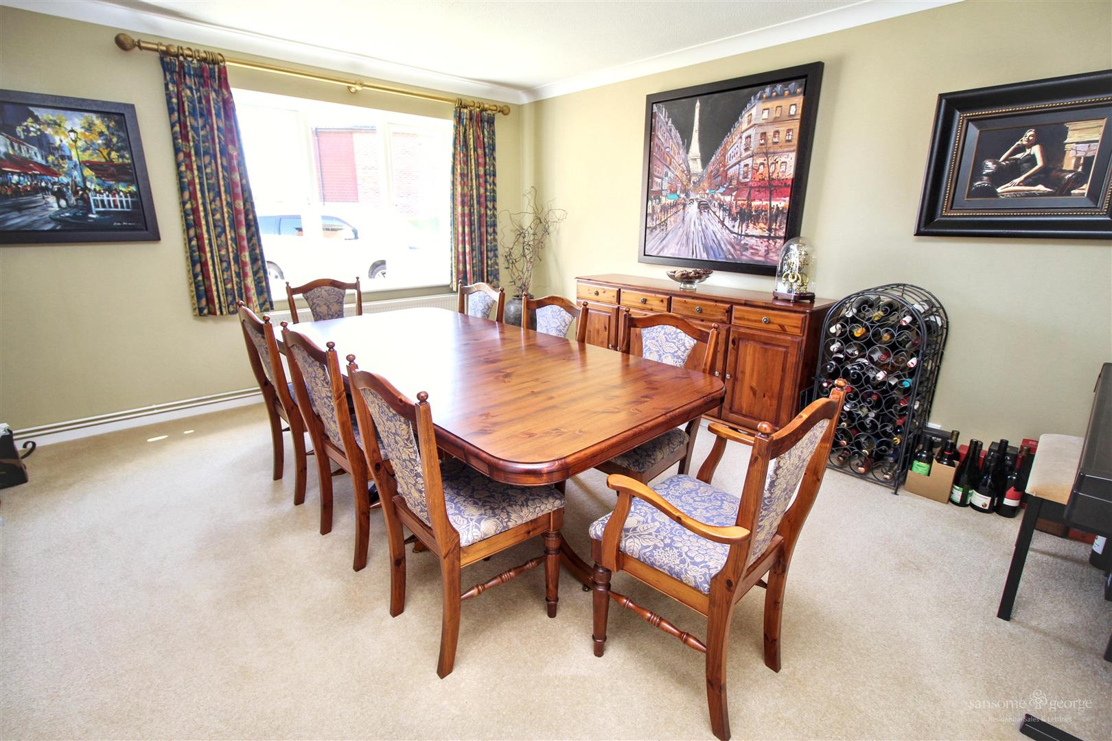 4 bed property in Devonshire Gardens, Reading